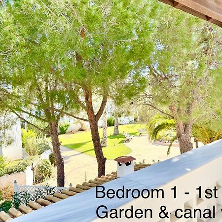 Villasonboard Dock Villa 3 Bed, 3 Bath, Canal, Greek Venice Porto Hydra Plépi 외부 사진