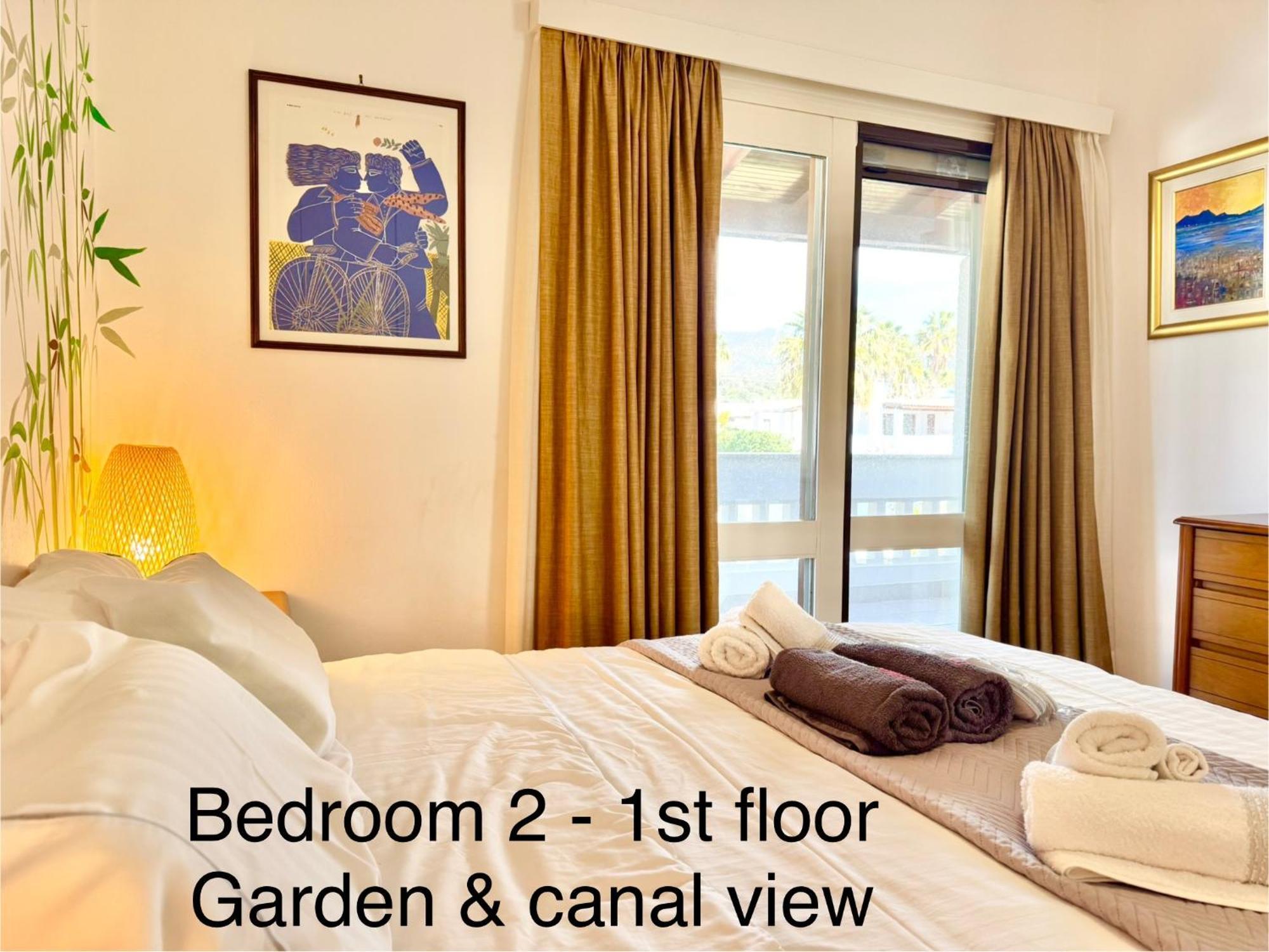 Villasonboard Dock Villa 3 Bed, 3 Bath, Canal, Greek Venice Porto Hydra Plépi 외부 사진
