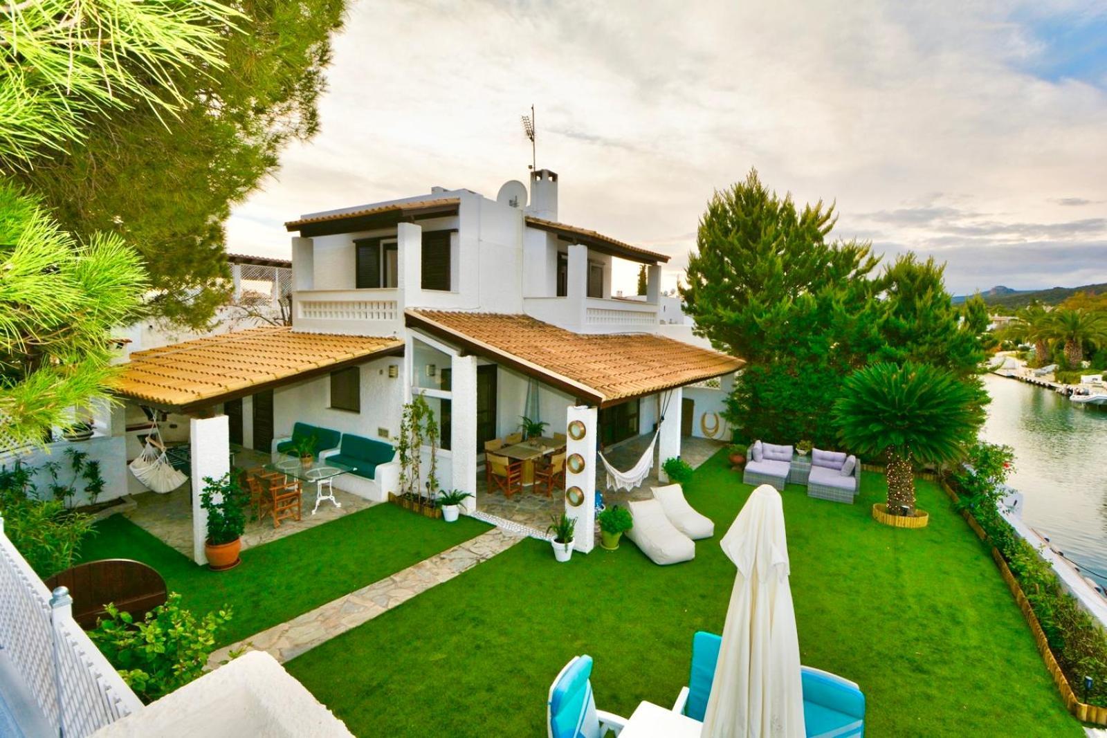 Villasonboard Dock Villa 3 Bed, 3 Bath, Canal, Greek Venice Porto Hydra Plépi 외부 사진